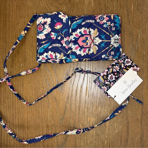 VERA BRADLEY Harry Potter Home to Hogwarts Carson Cell Phone Crossbody Bag Case - Picture 9 of 9